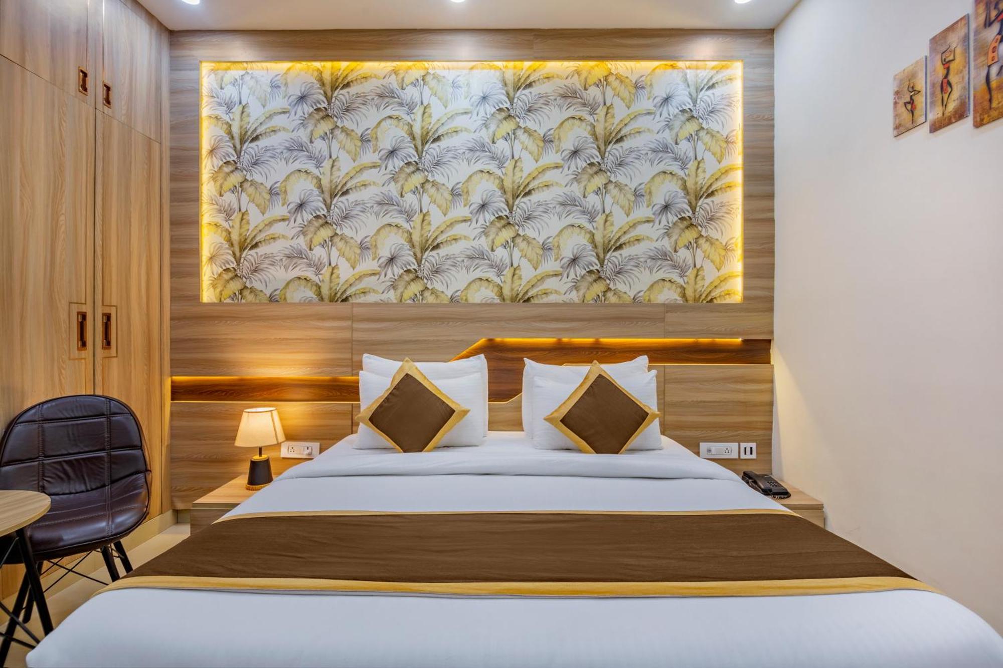 Shree Jee Hotel - Nit Faridabad Ngoại thất bức ảnh